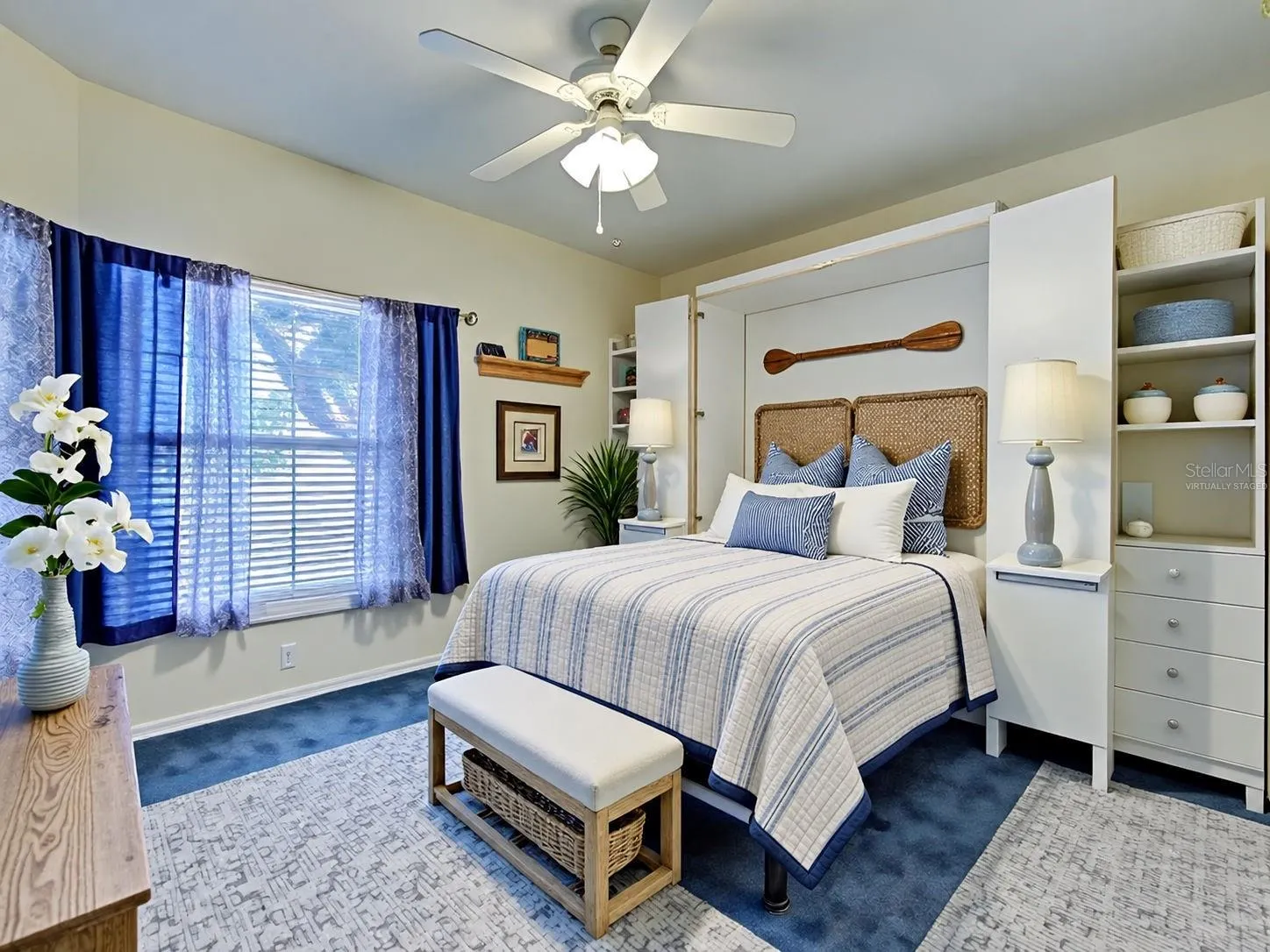 251 VISTA DEL LAGO WAY