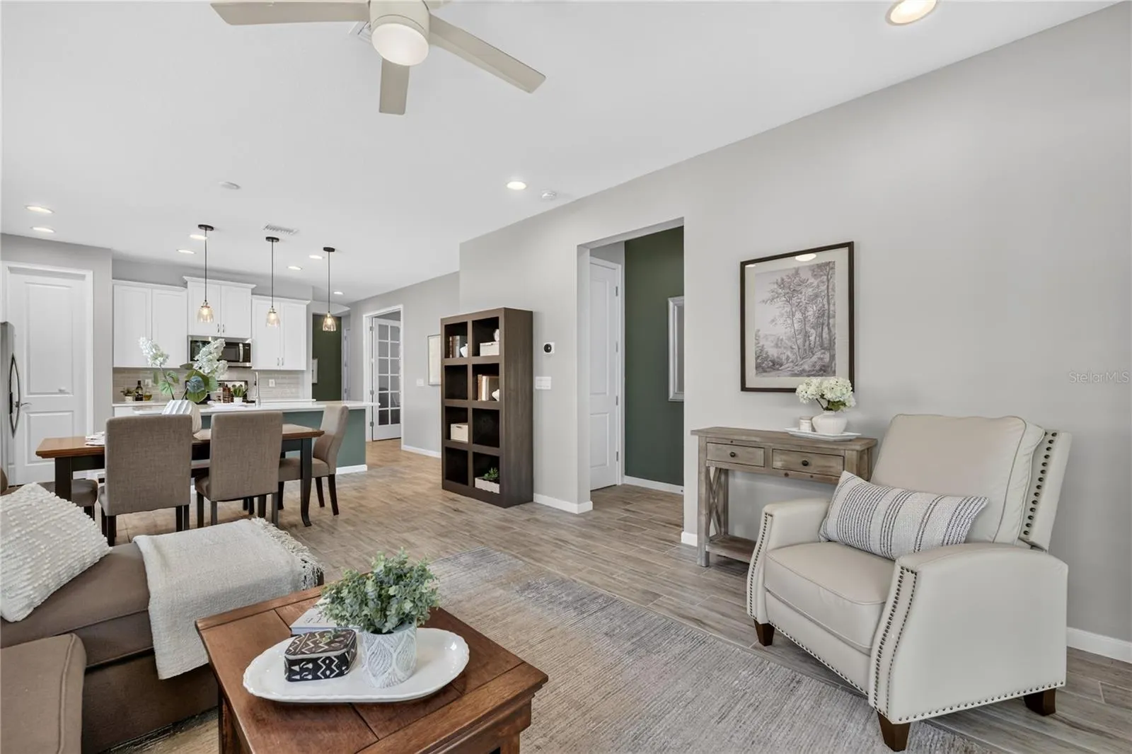 11910 TAPESTRY LN