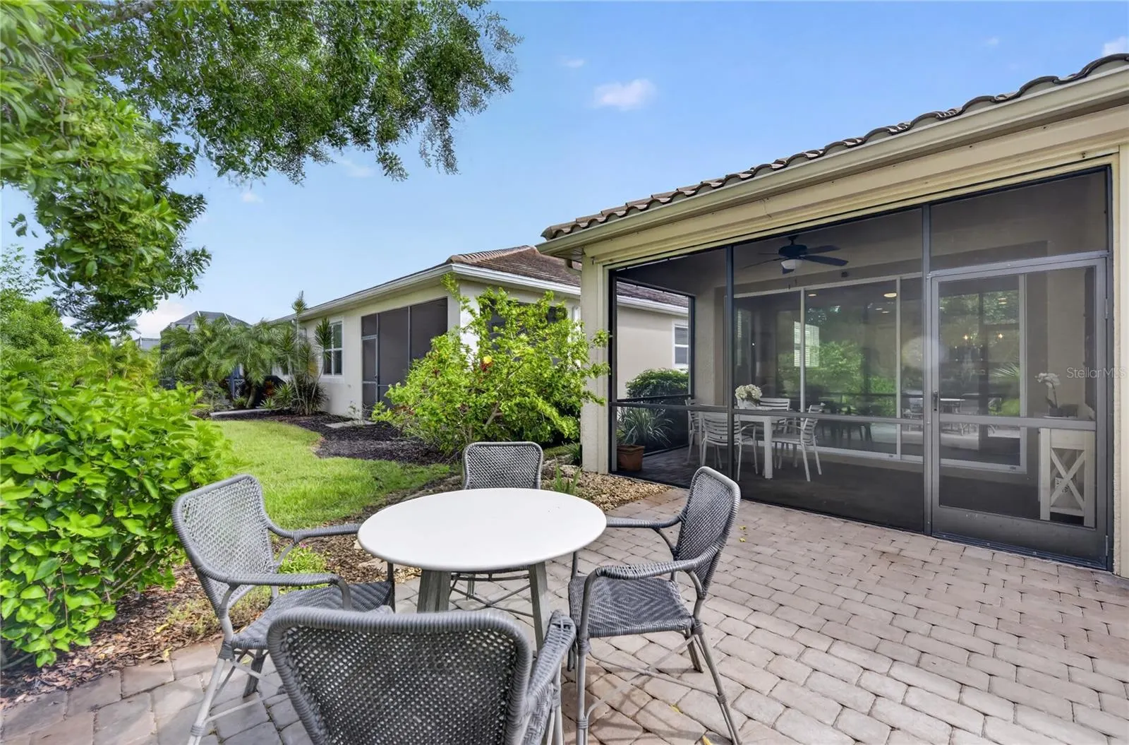 11910 TAPESTRY LN