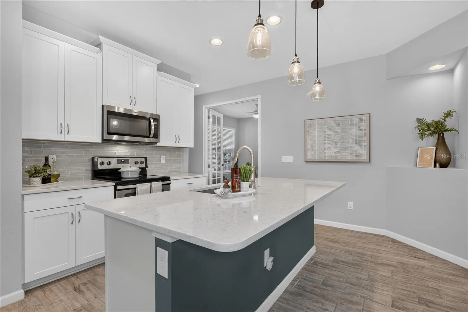 11910 TAPESTRY LN