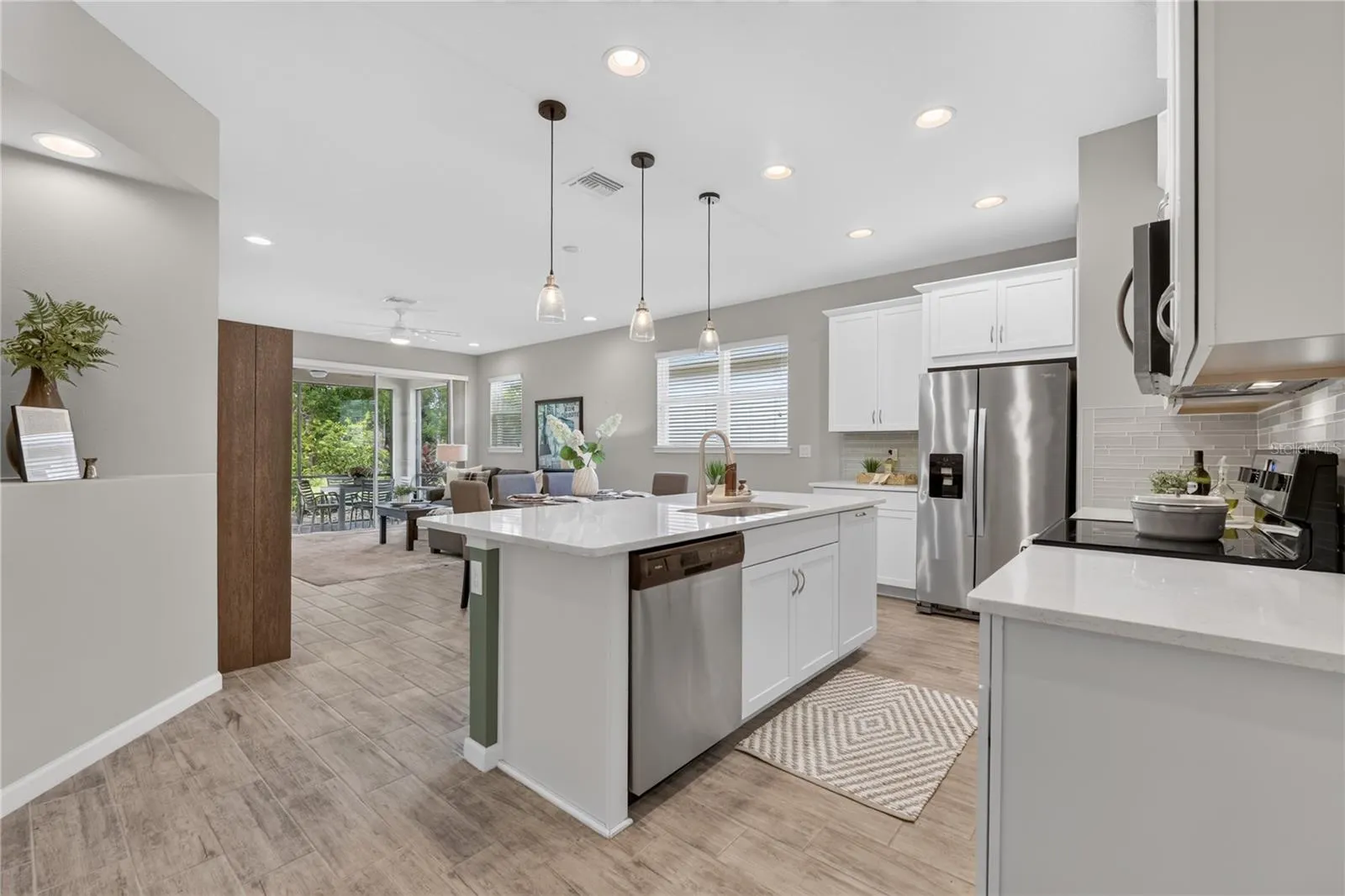 11910 TAPESTRY LN