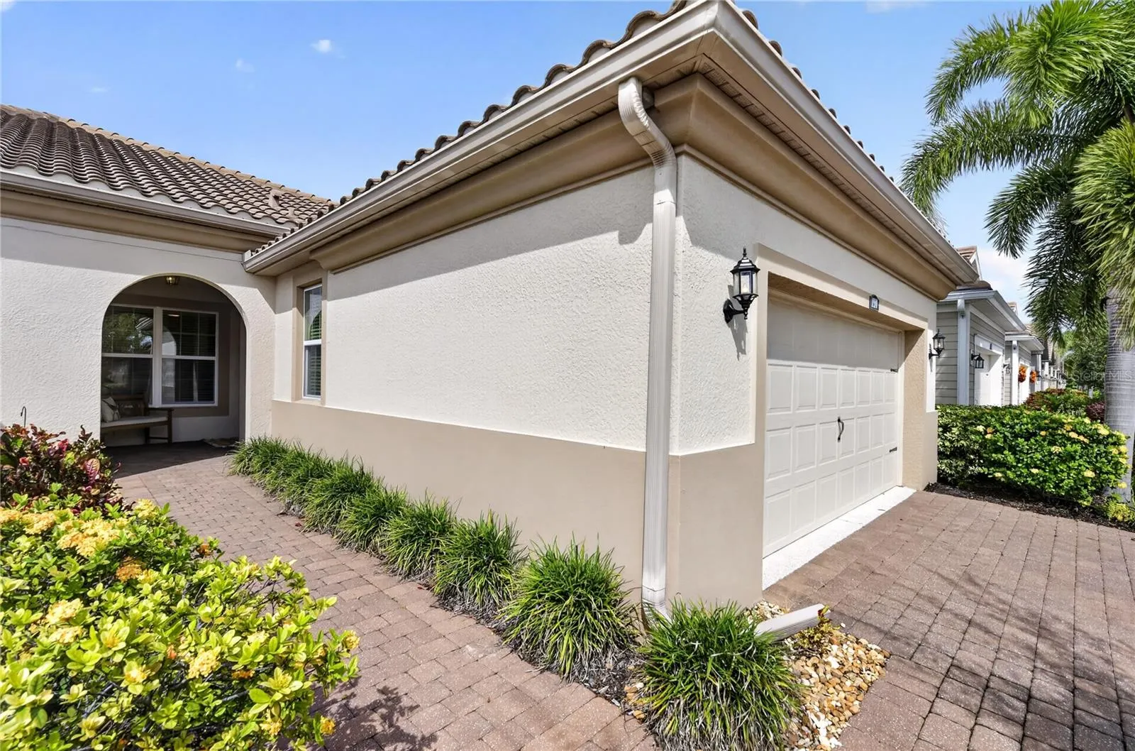 11910 TAPESTRY LN