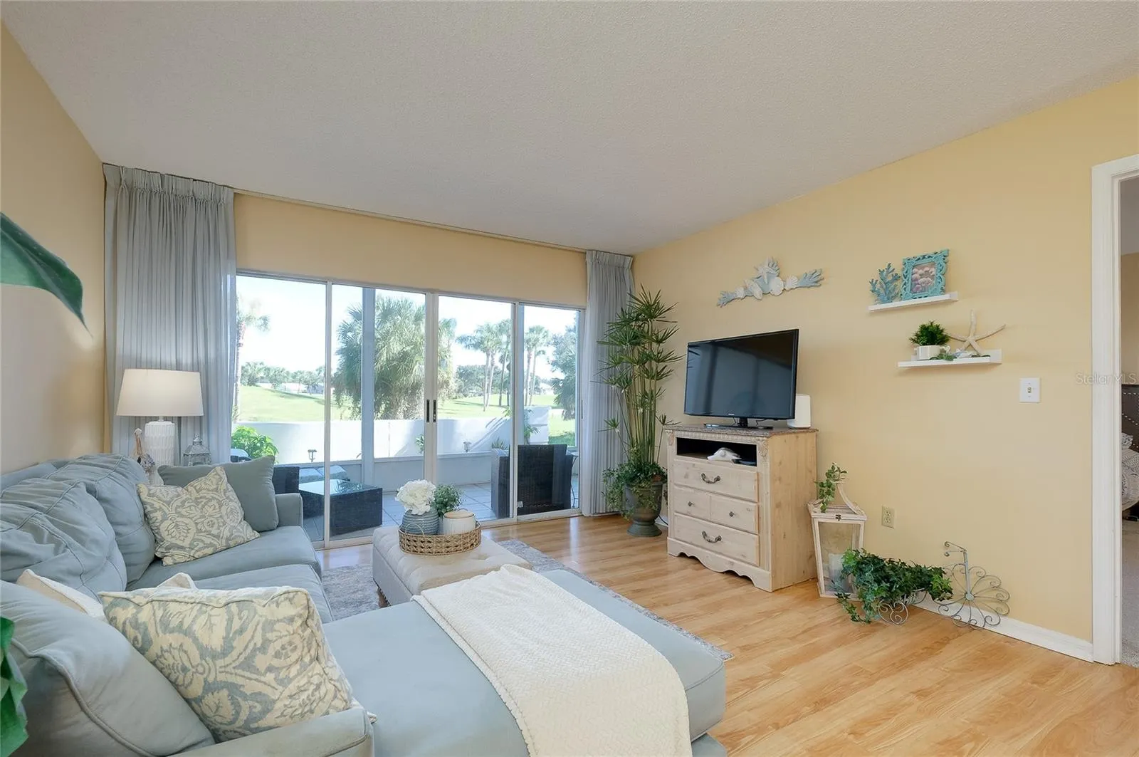 408 CERROMAR CIR S #132 #132