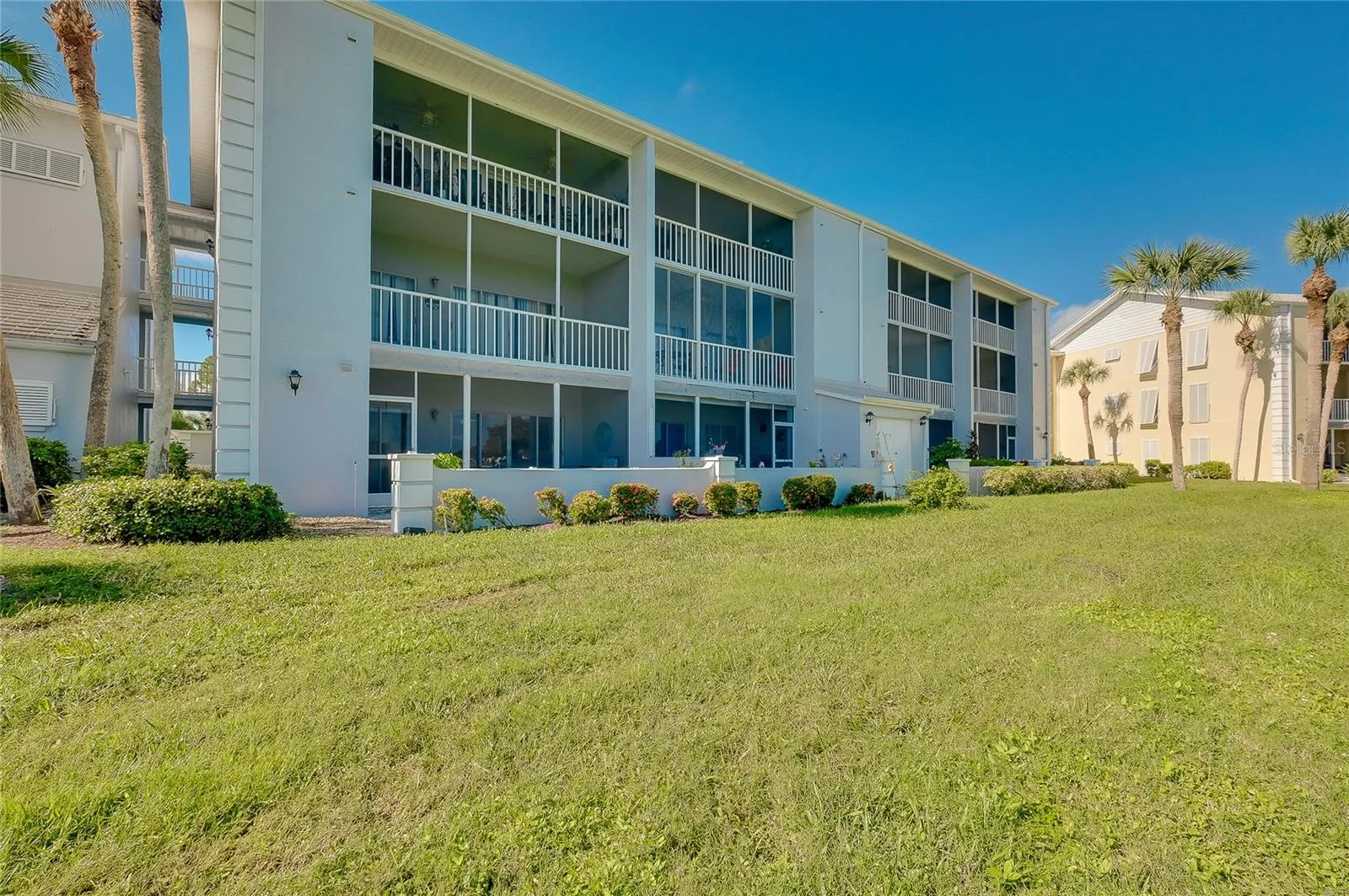 408 CERROMAR CIR S #132 #132