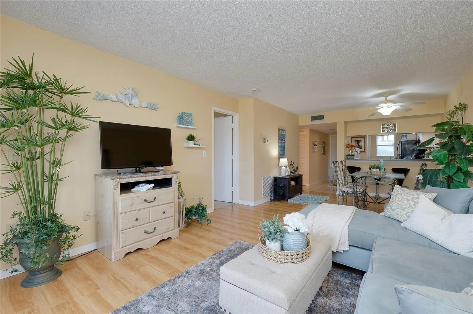 408 CERROMAR CIR S #132 #132