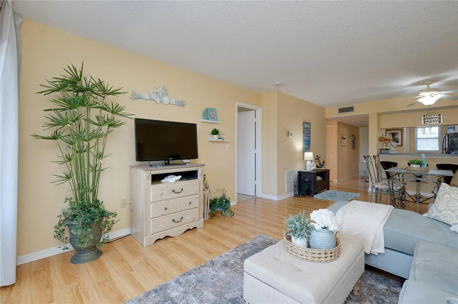 408 CERROMAR CIR S #132 #132
