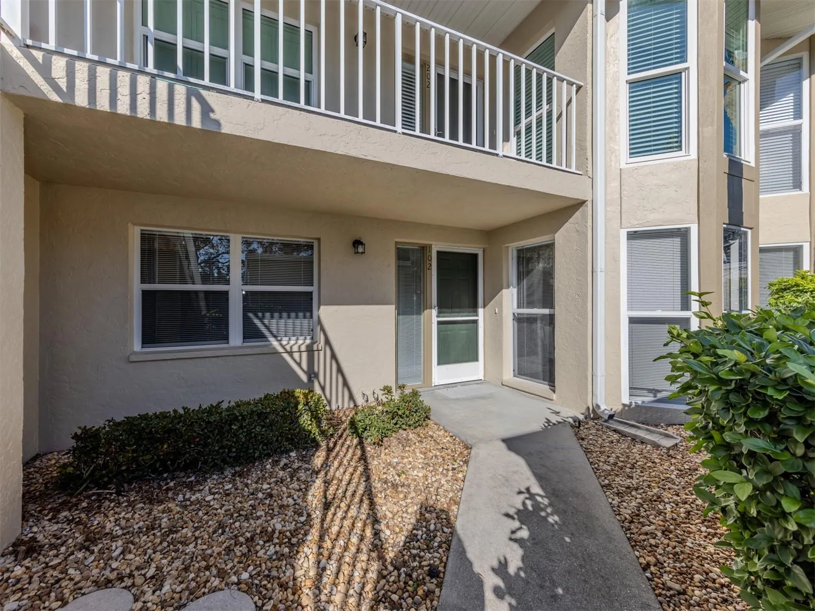 801 WATERSIDE DR #102 #102