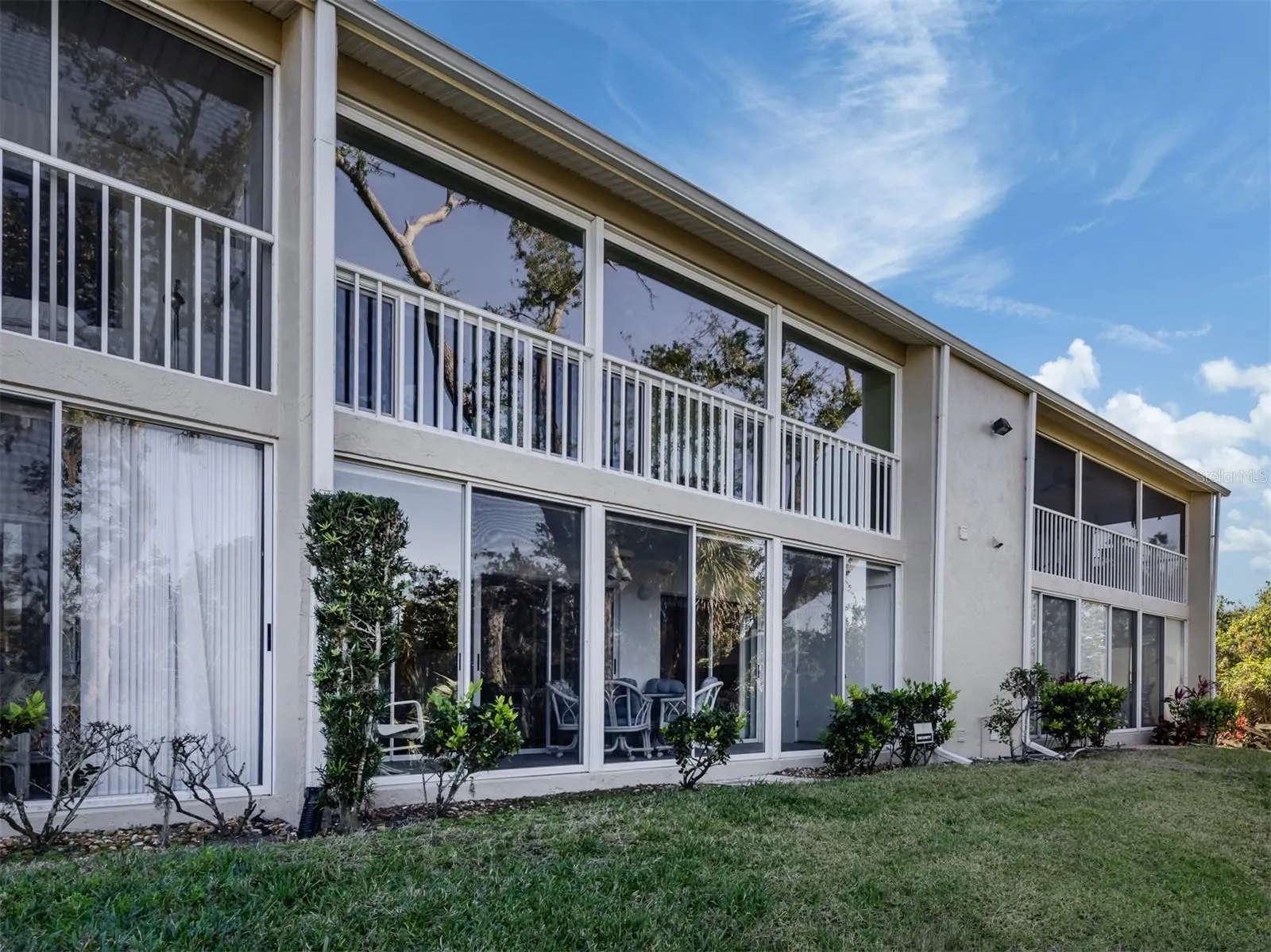801 WATERSIDE DR #102 #102