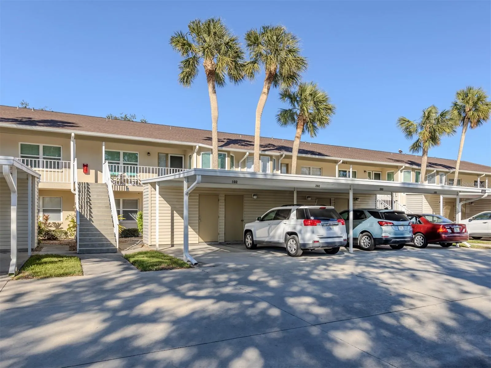 801 WATERSIDE DR #102 #102