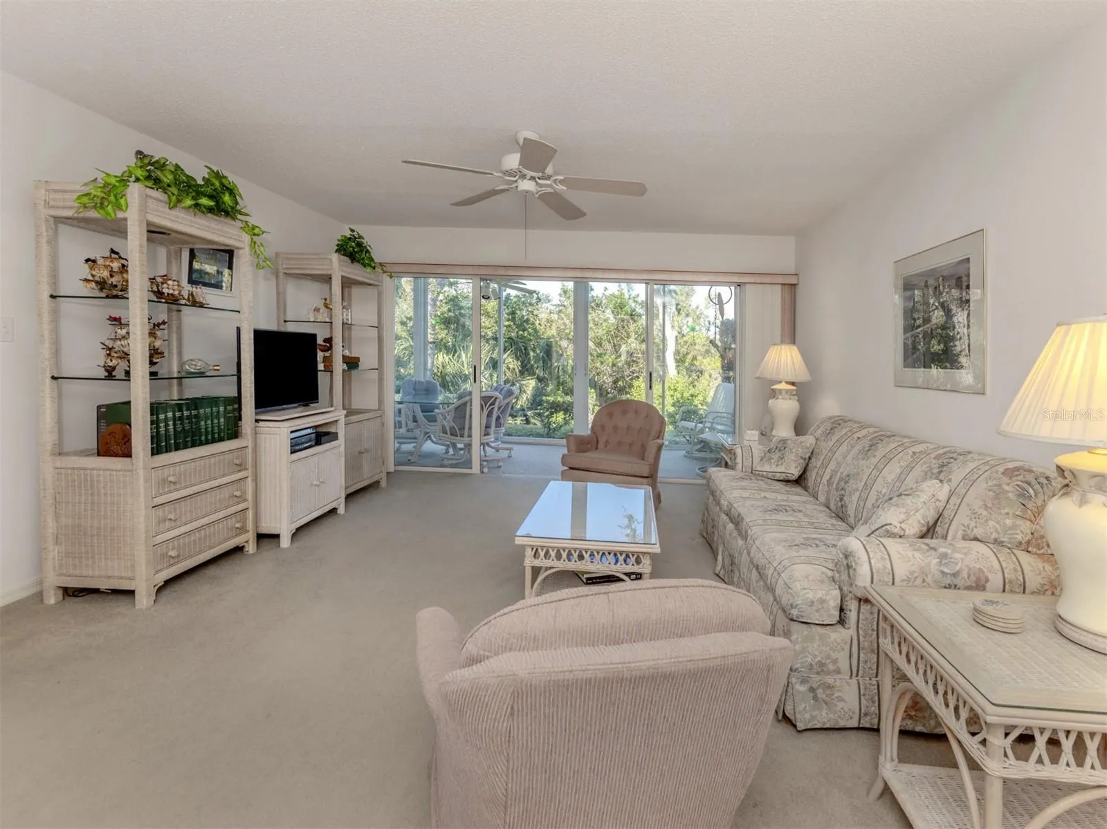 801 WATERSIDE DR #102 #102
