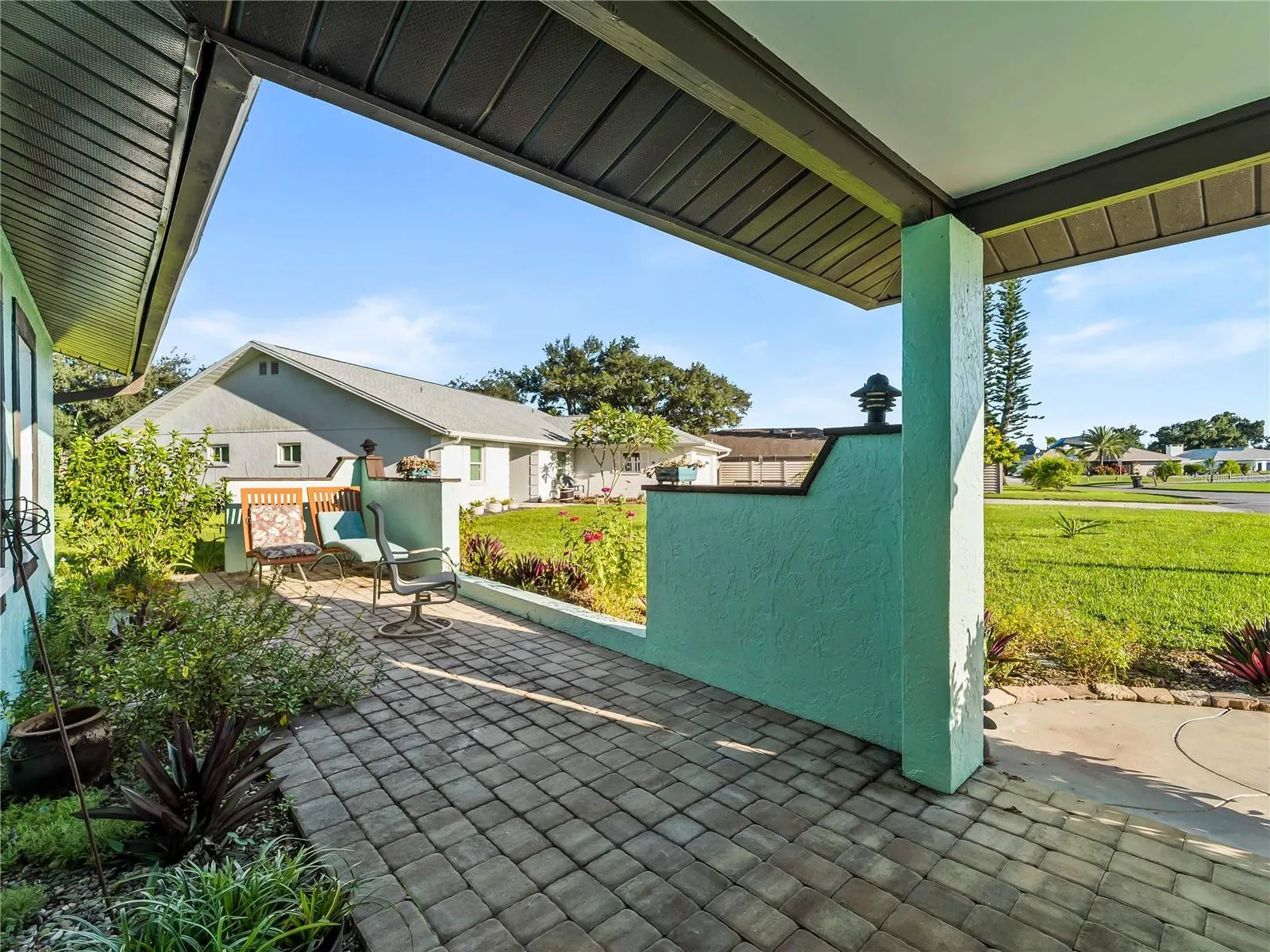 1319 PINEBROOK WAY CT