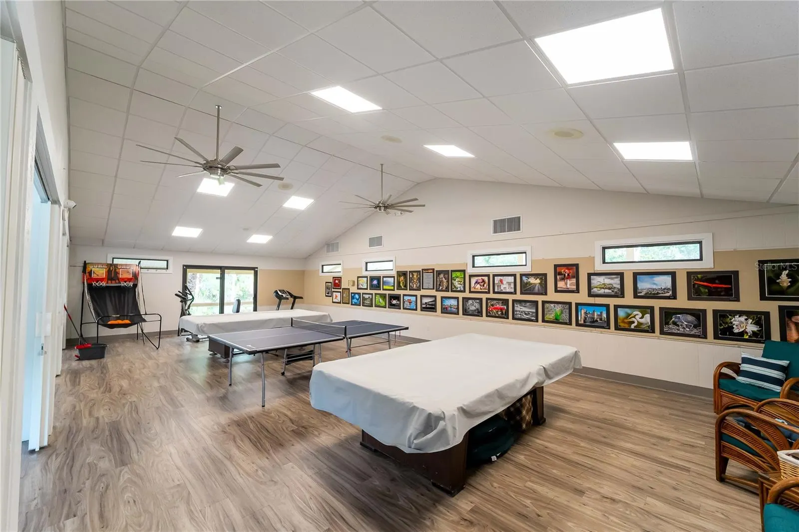 1319 PINEBROOK WAY CT