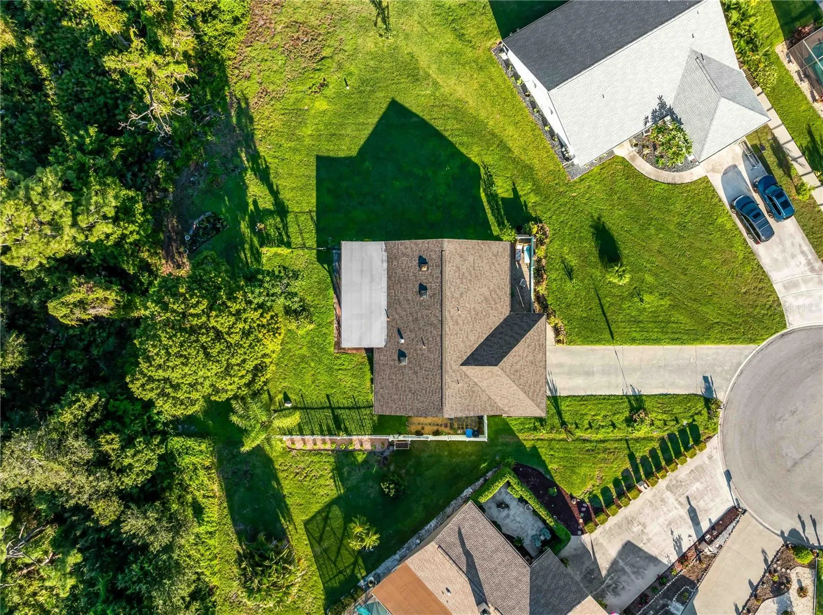 1319 PINEBROOK WAY CT