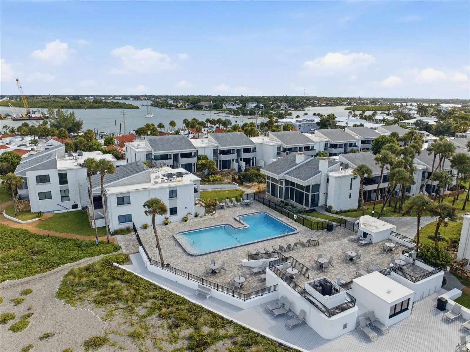 1555 TARPON CENTER DR #116 #116