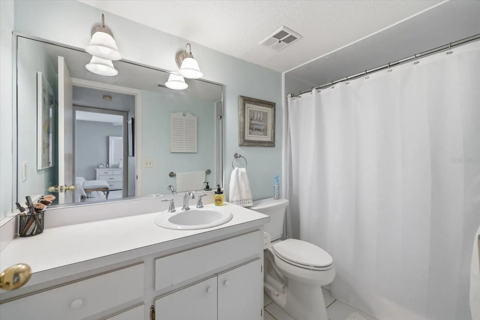 1555 TARPON CENTER DR #116 #116
