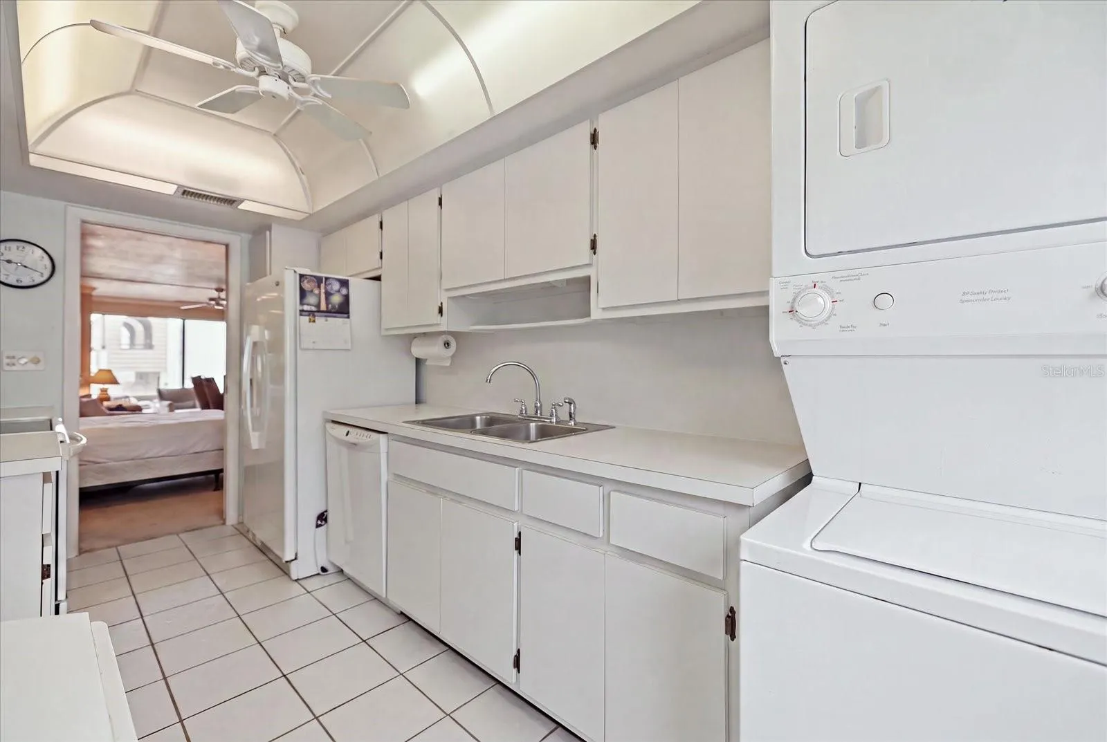 1555 TARPON CENTER DR #116 #116