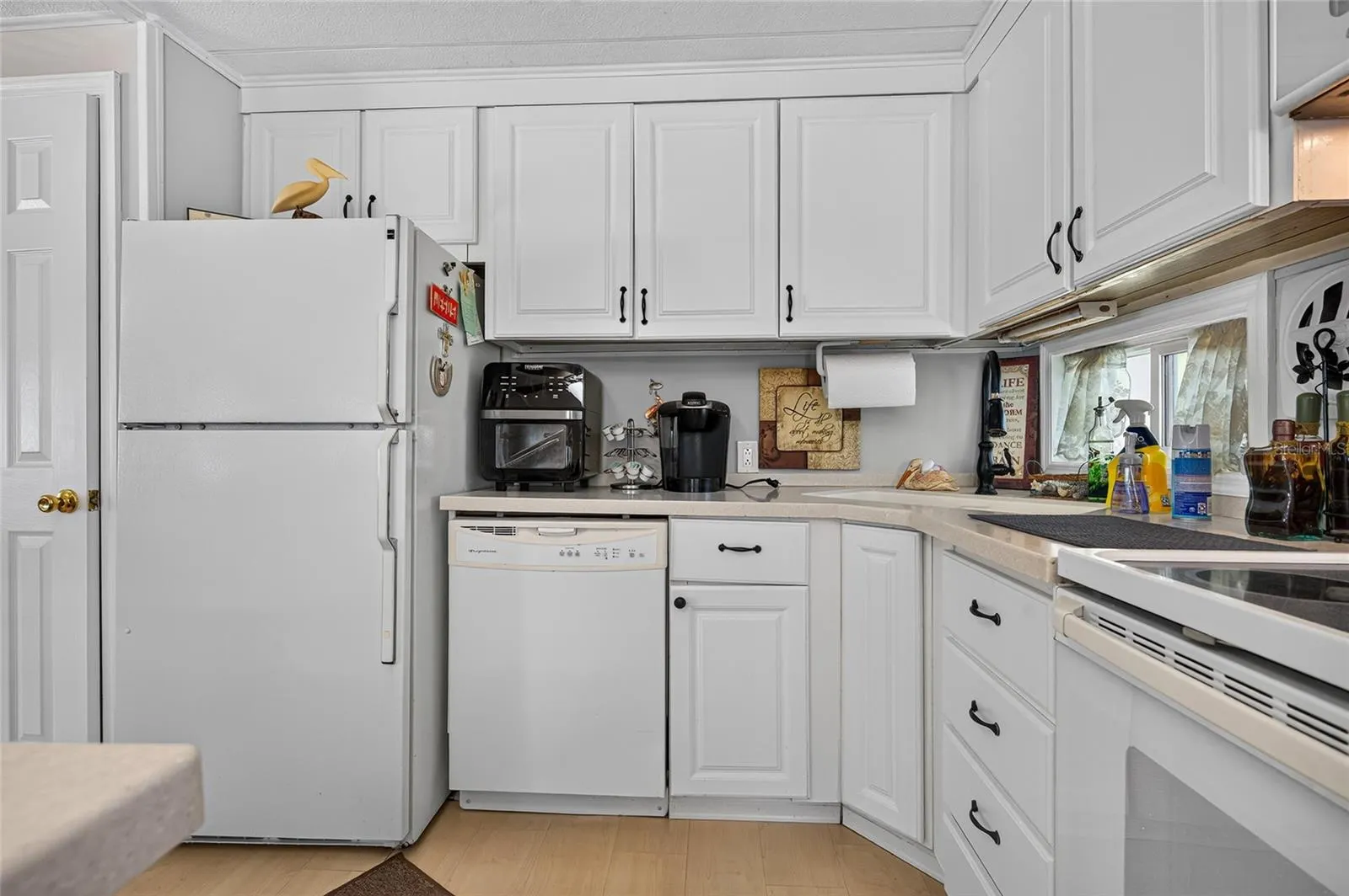 213 MANTUA DR