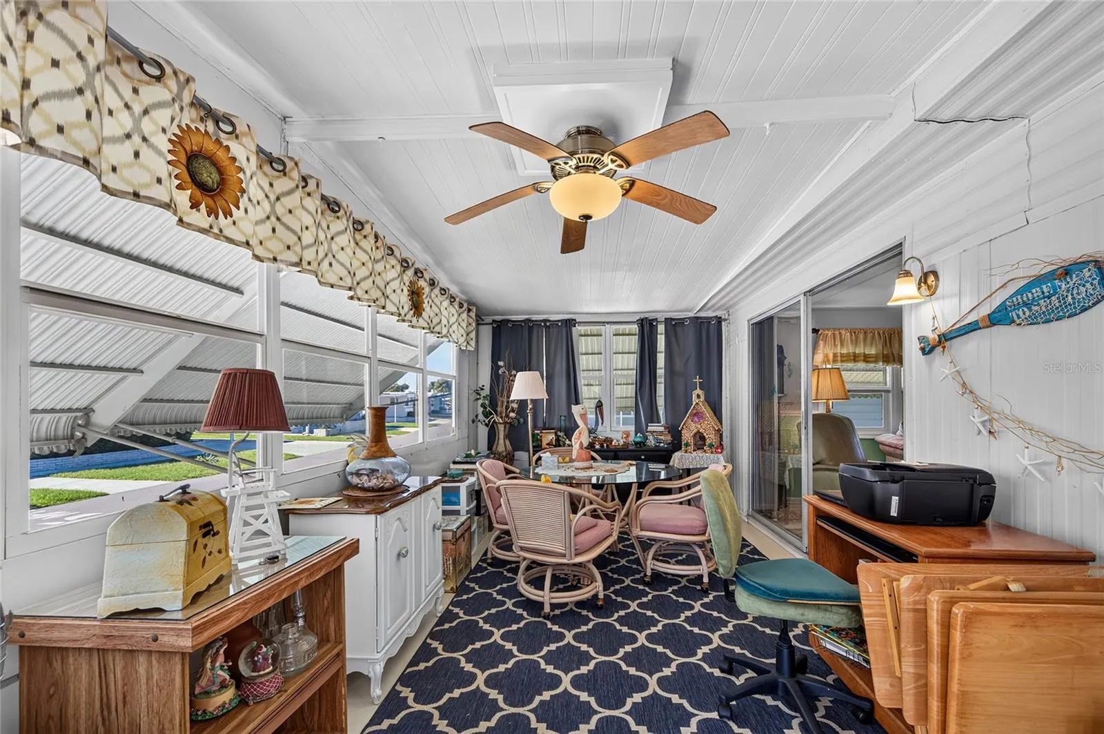 213 MANTUA DR