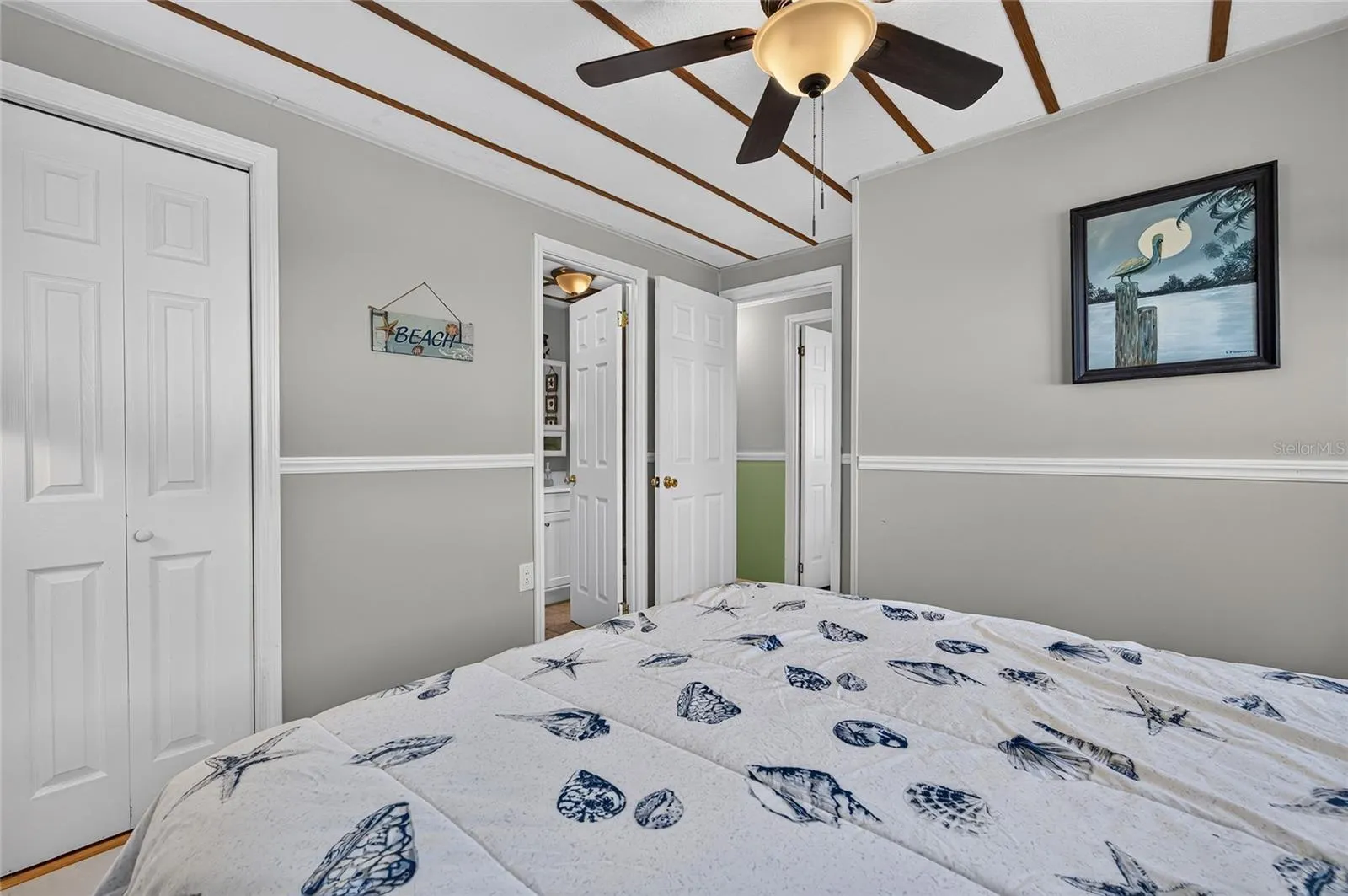 213 MANTUA DR