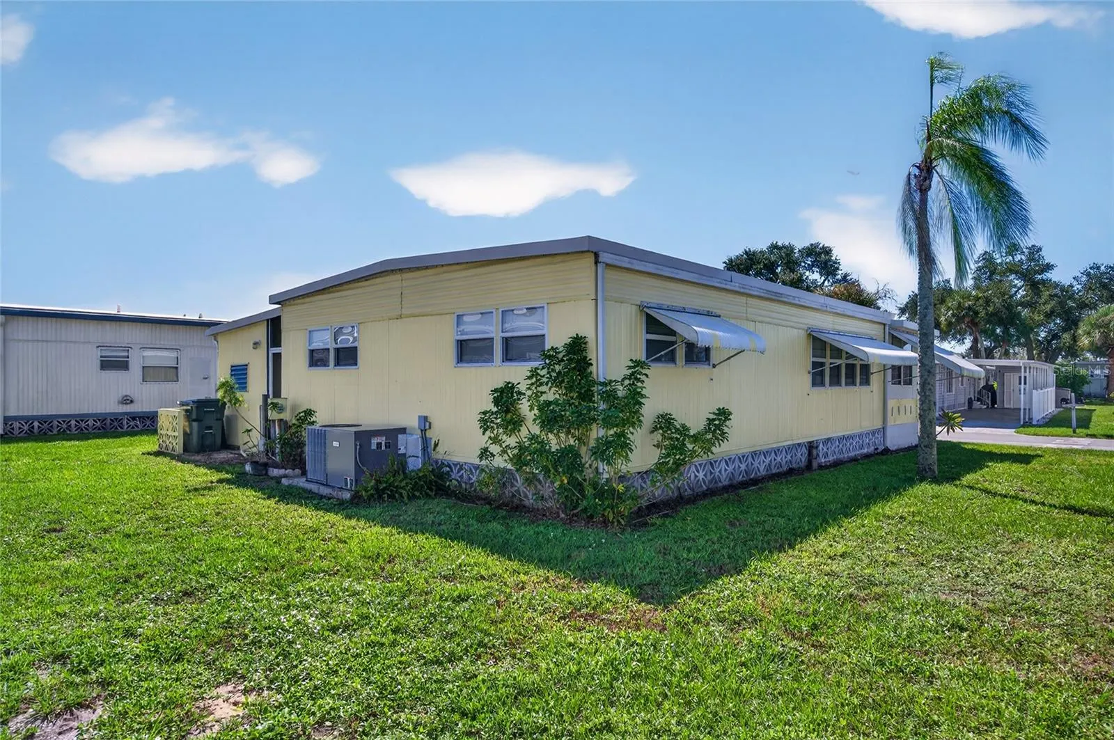 213 MANTUA DR
