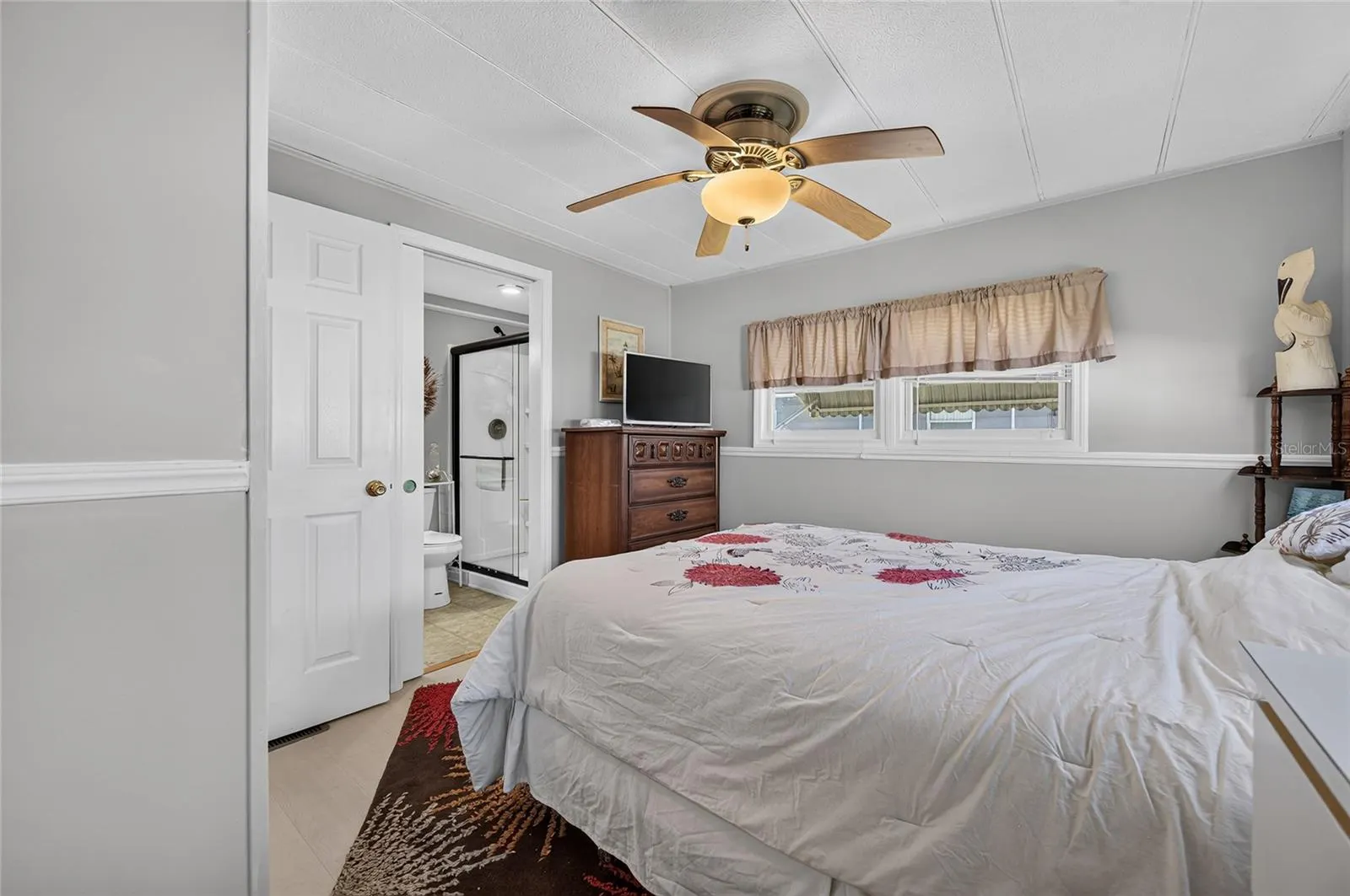 213 MANTUA DR