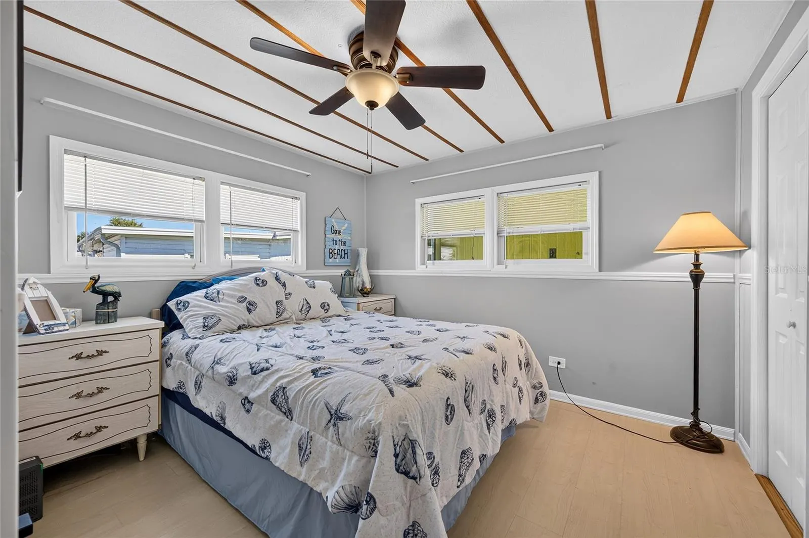 213 MANTUA DR