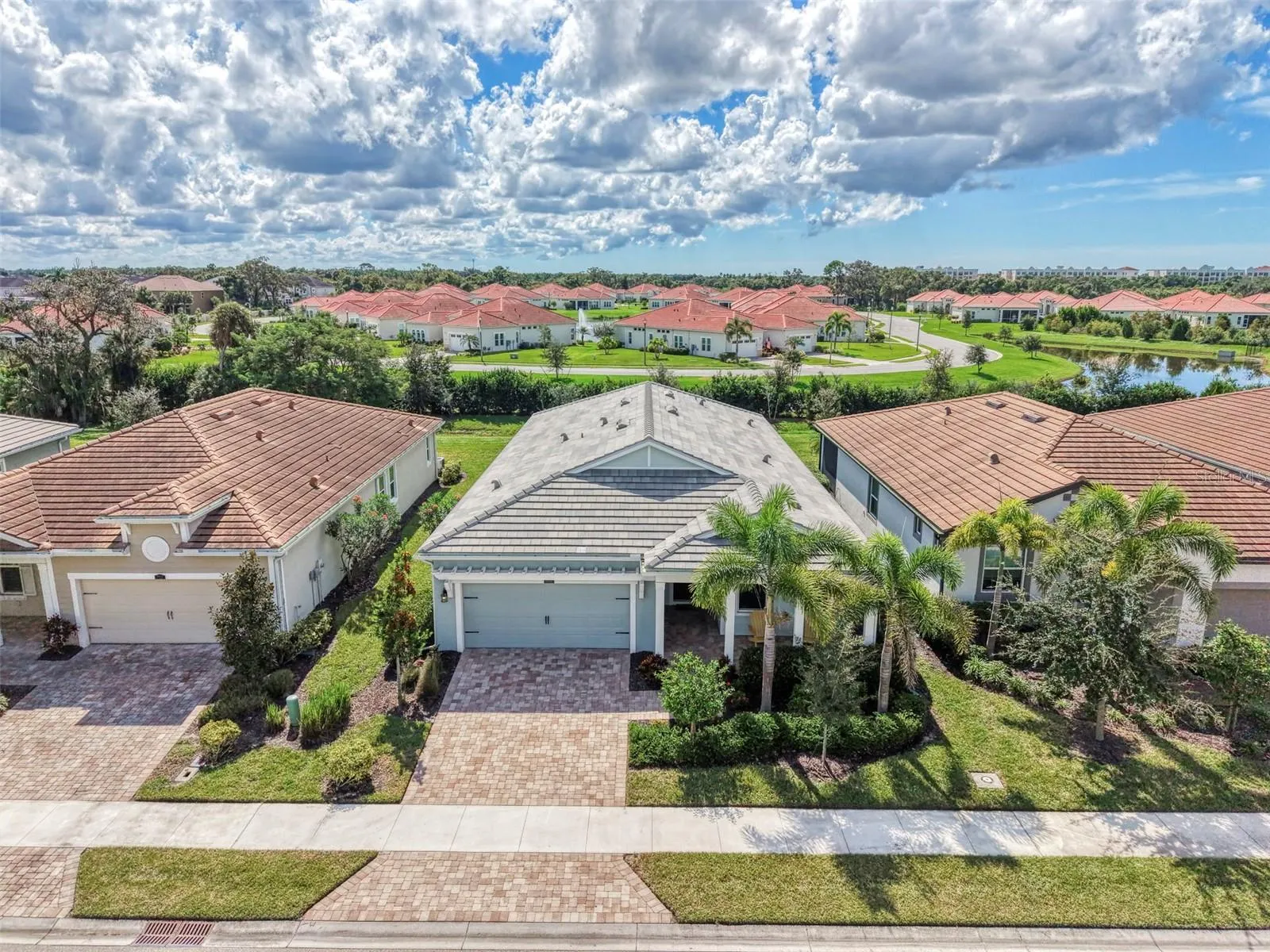 5941 LONG SHORE LOOP