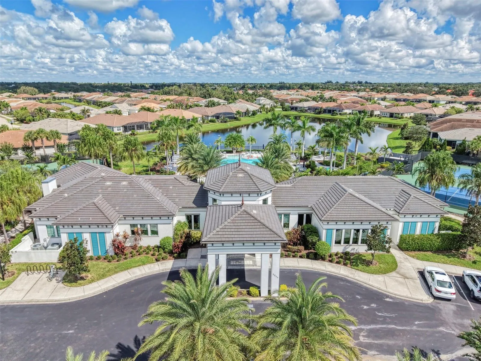 5941 LONG SHORE LOOP