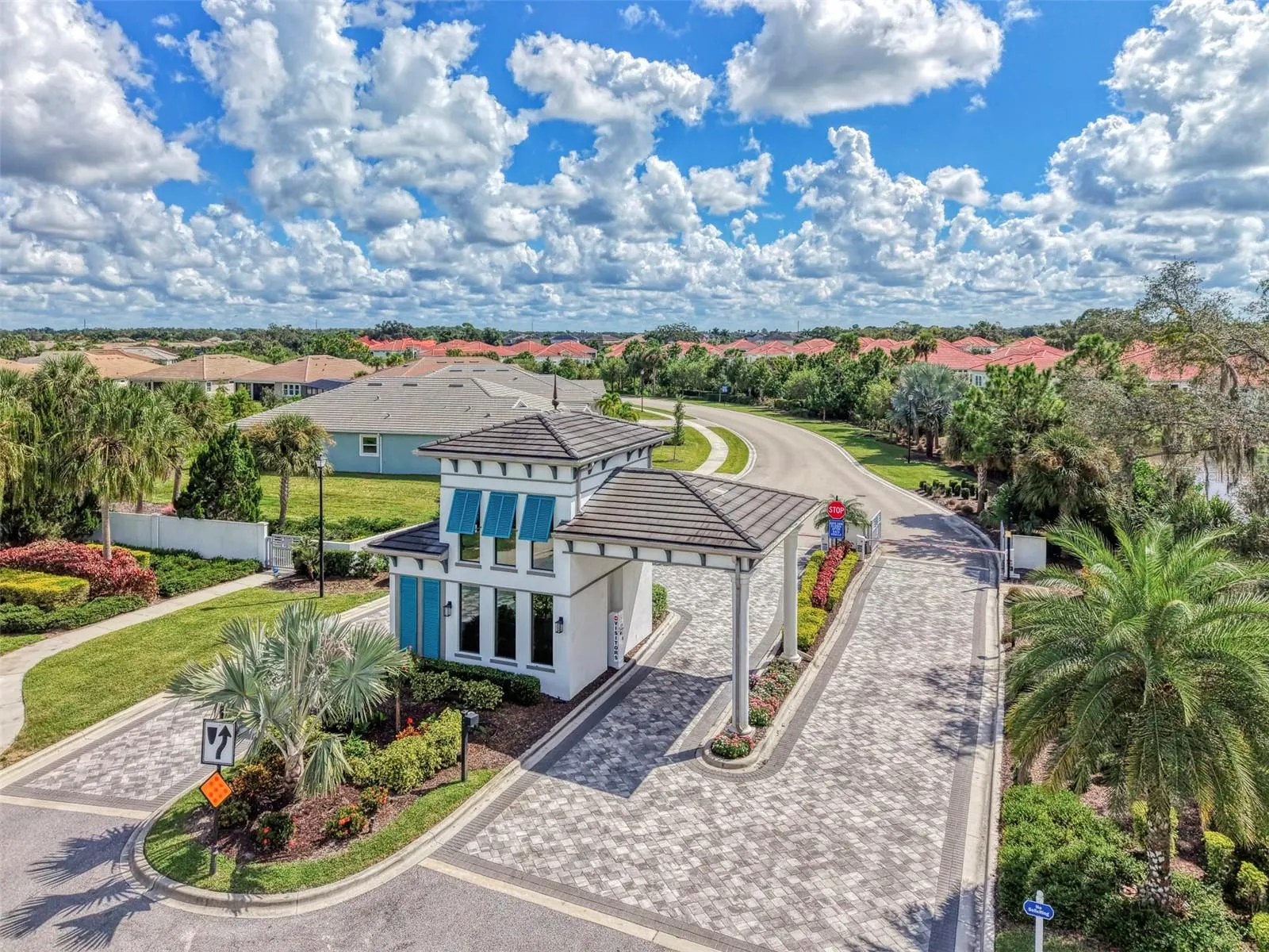 5941 LONG SHORE LOOP