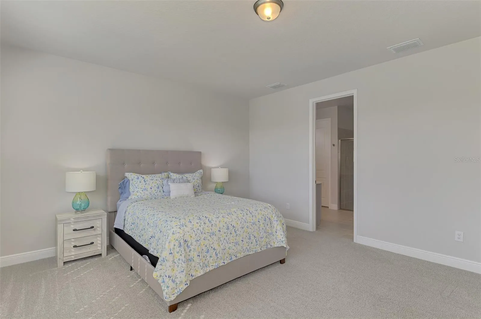 5941 LONG SHORE LOOP