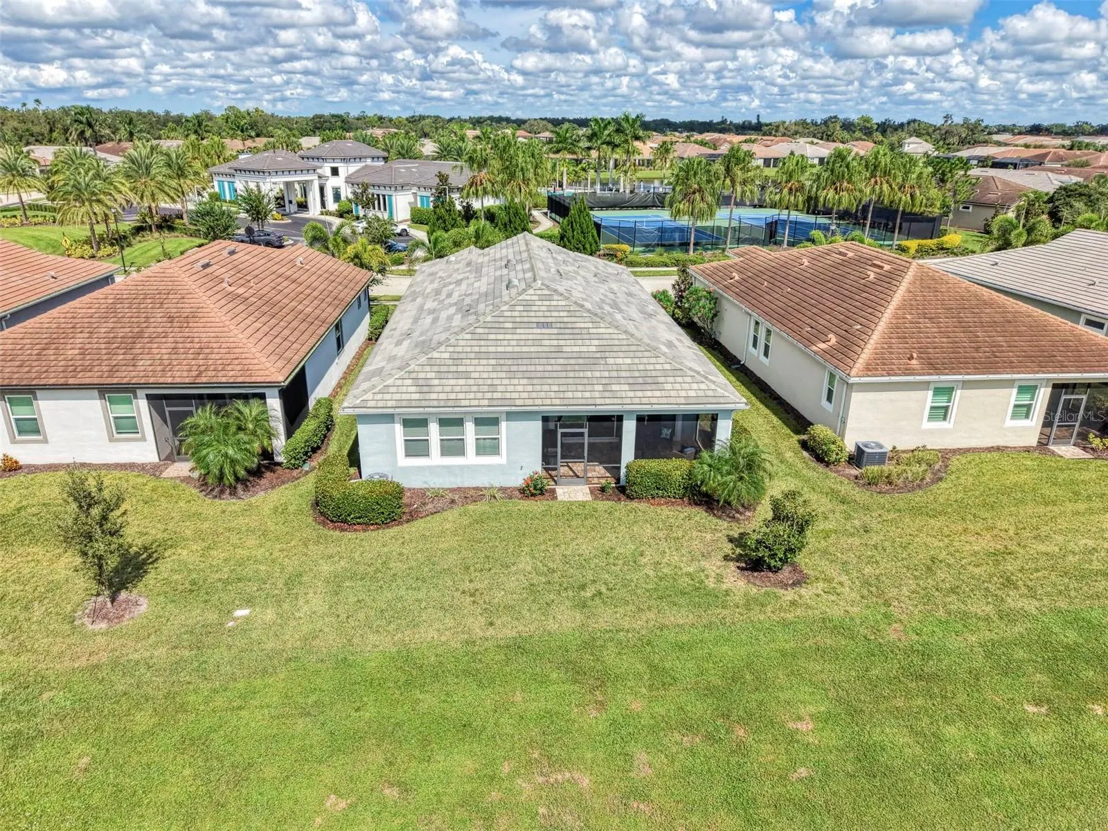 5941 LONG SHORE LOOP