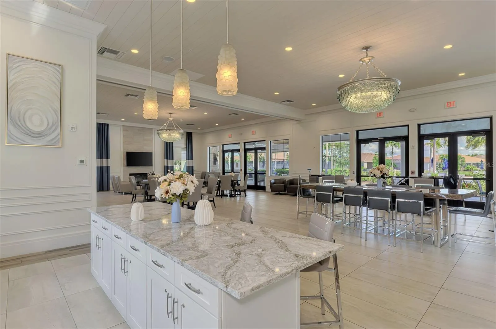 5941 LONG SHORE LOOP