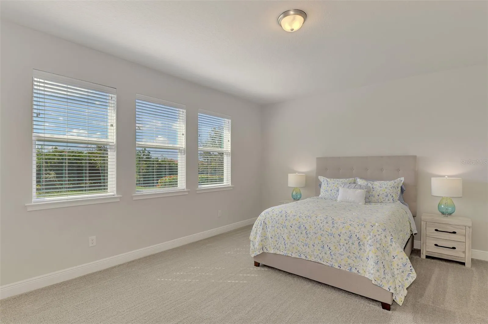 5941 LONG SHORE LOOP