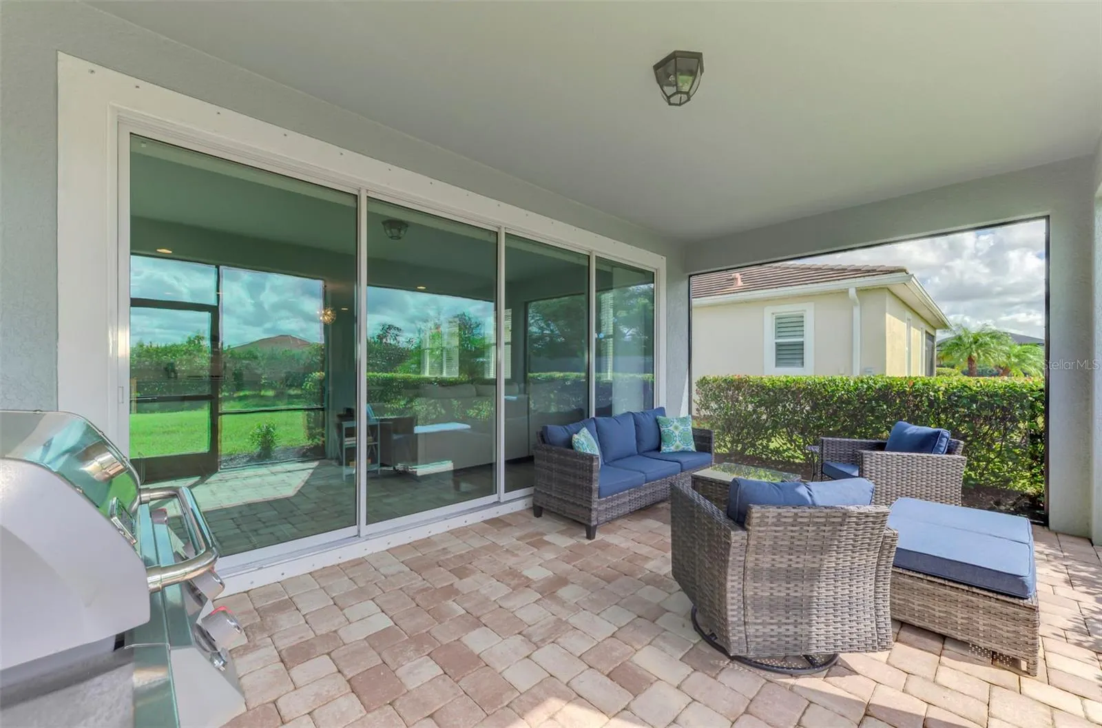 5941 LONG SHORE LOOP