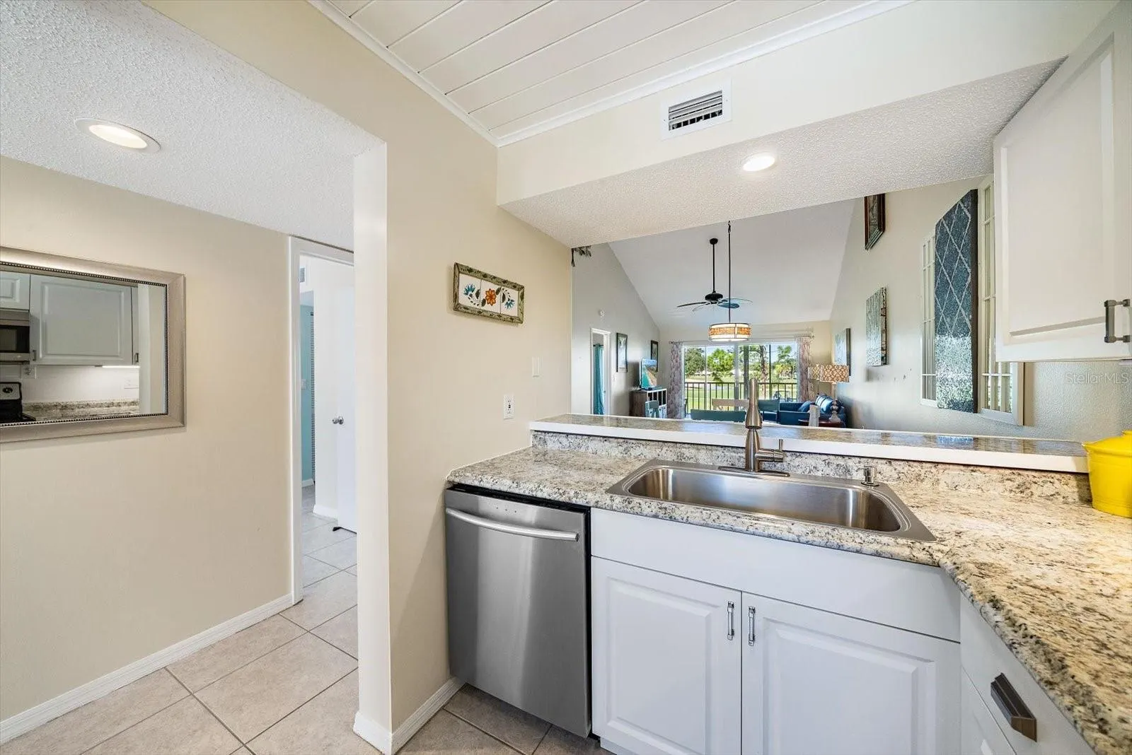 439 CERROMAR LN #410 #410