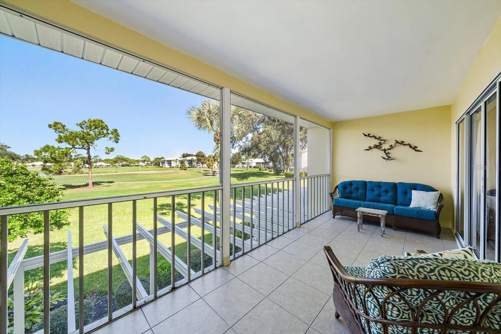 439 CERROMAR LN #410 #410