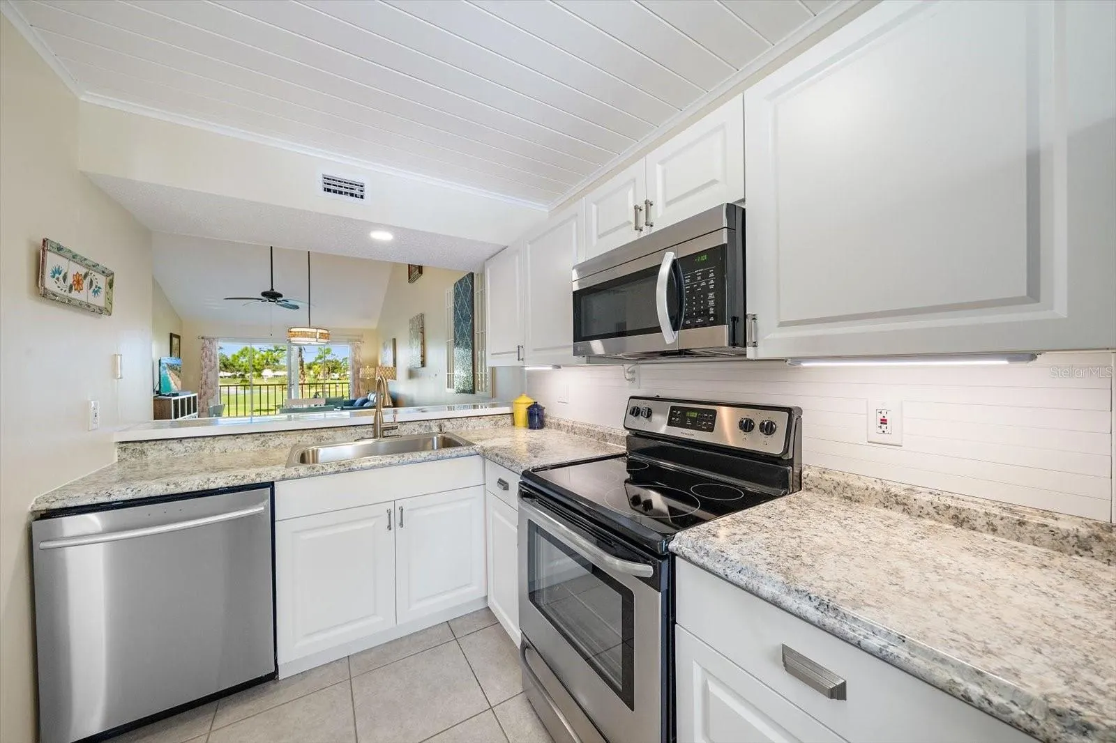 439 CERROMAR LN #410 #410