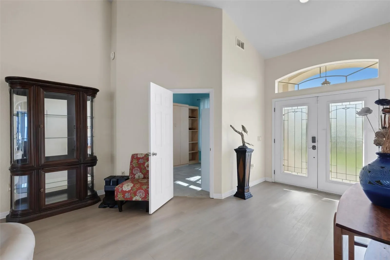1232 PORPOISE RD