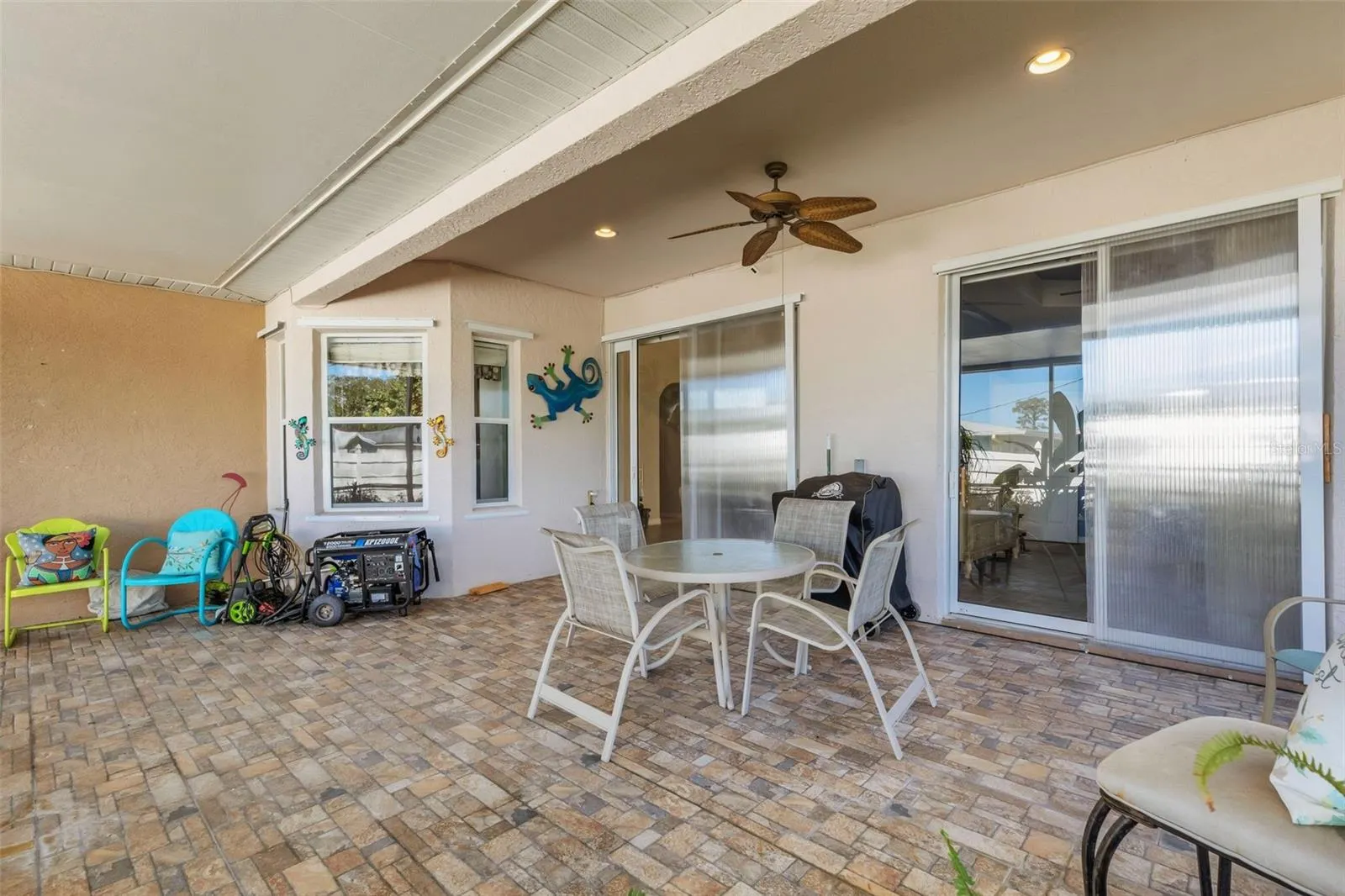 1232 PORPOISE RD