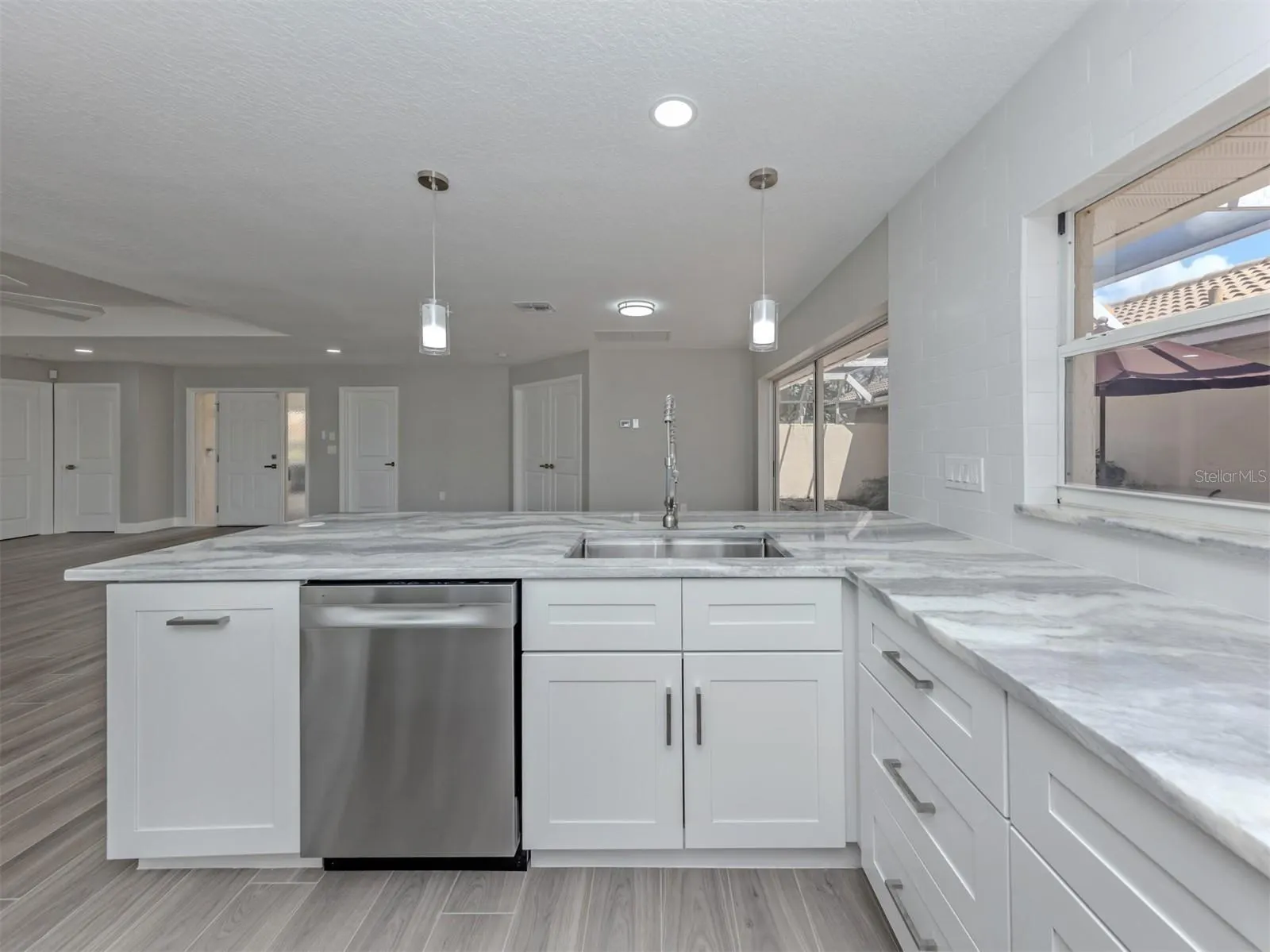717 CARNOUSTIE TER #9 #9