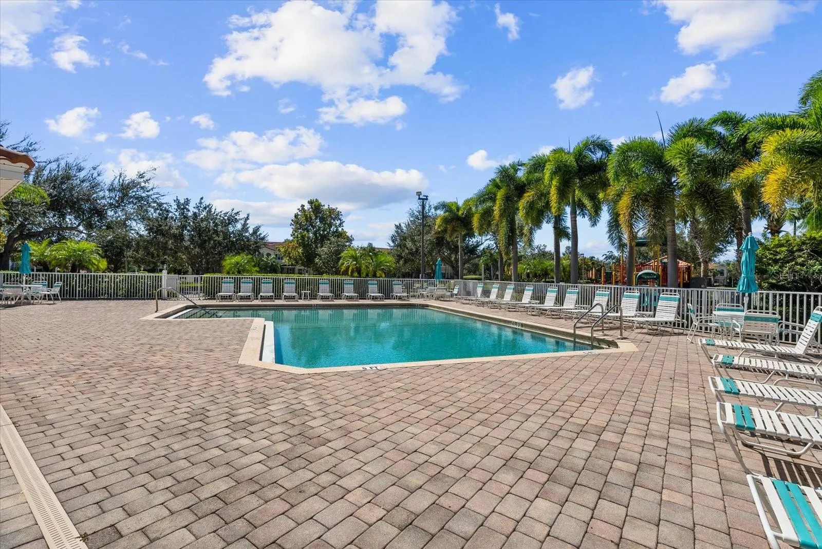 3810 82ND AVENUE CIR E #104 #104