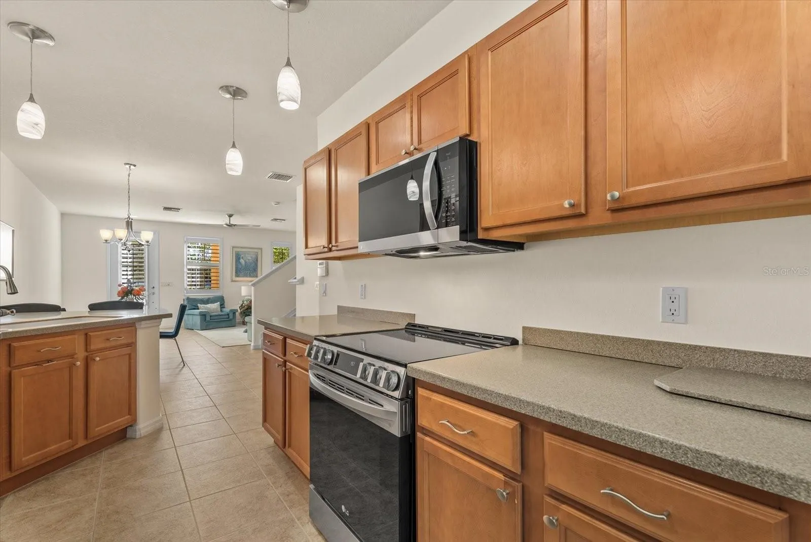 3810 82ND AVENUE CIR E #104 #104