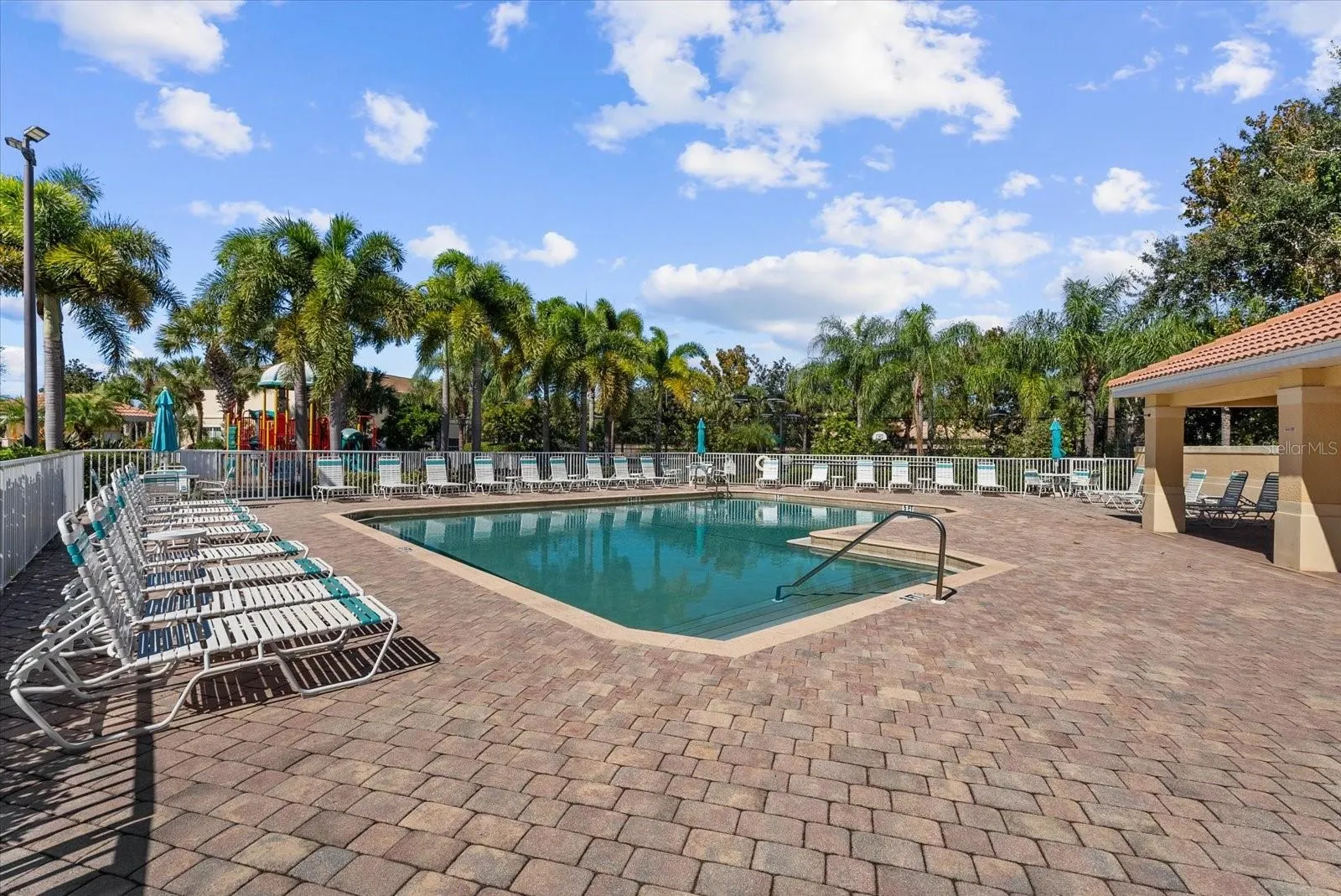 3810 82ND AVENUE CIR E #104 #104