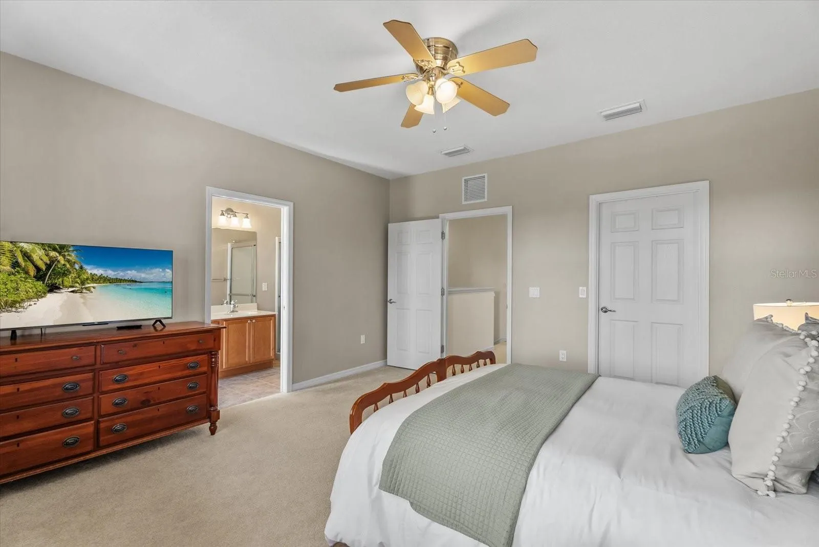 3810 82ND AVENUE CIR E #104 #104
