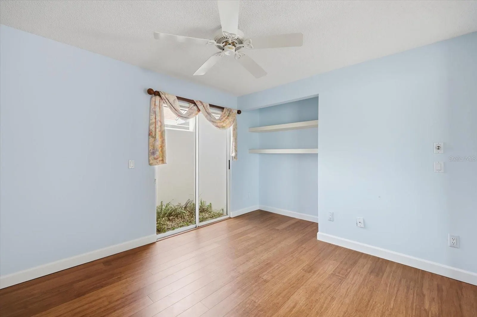 522 CLUBSIDE CIR #10 #10