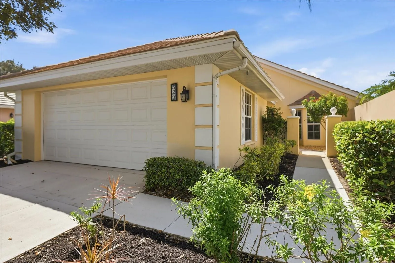 522 CLUBSIDE CIR #10 #10