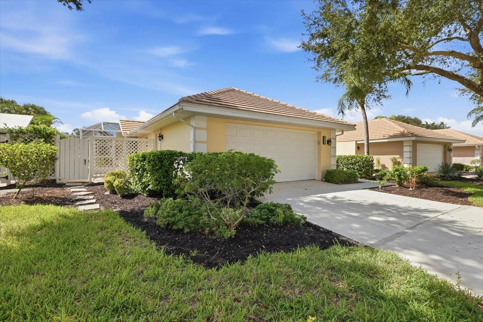 522 CLUBSIDE CIR #10 #10