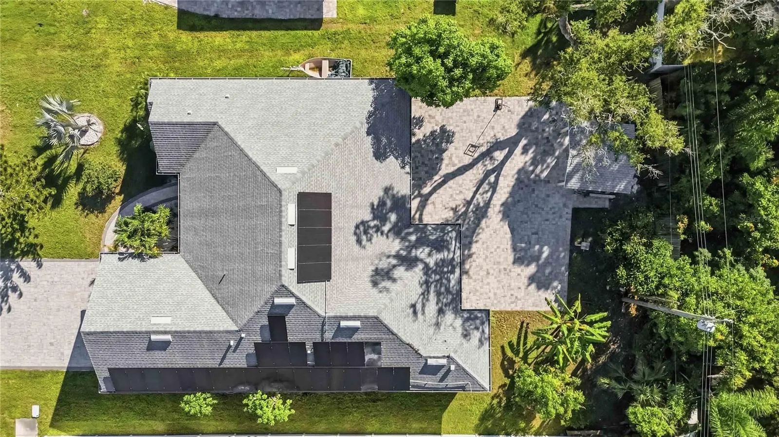 716 LAUREL AVE