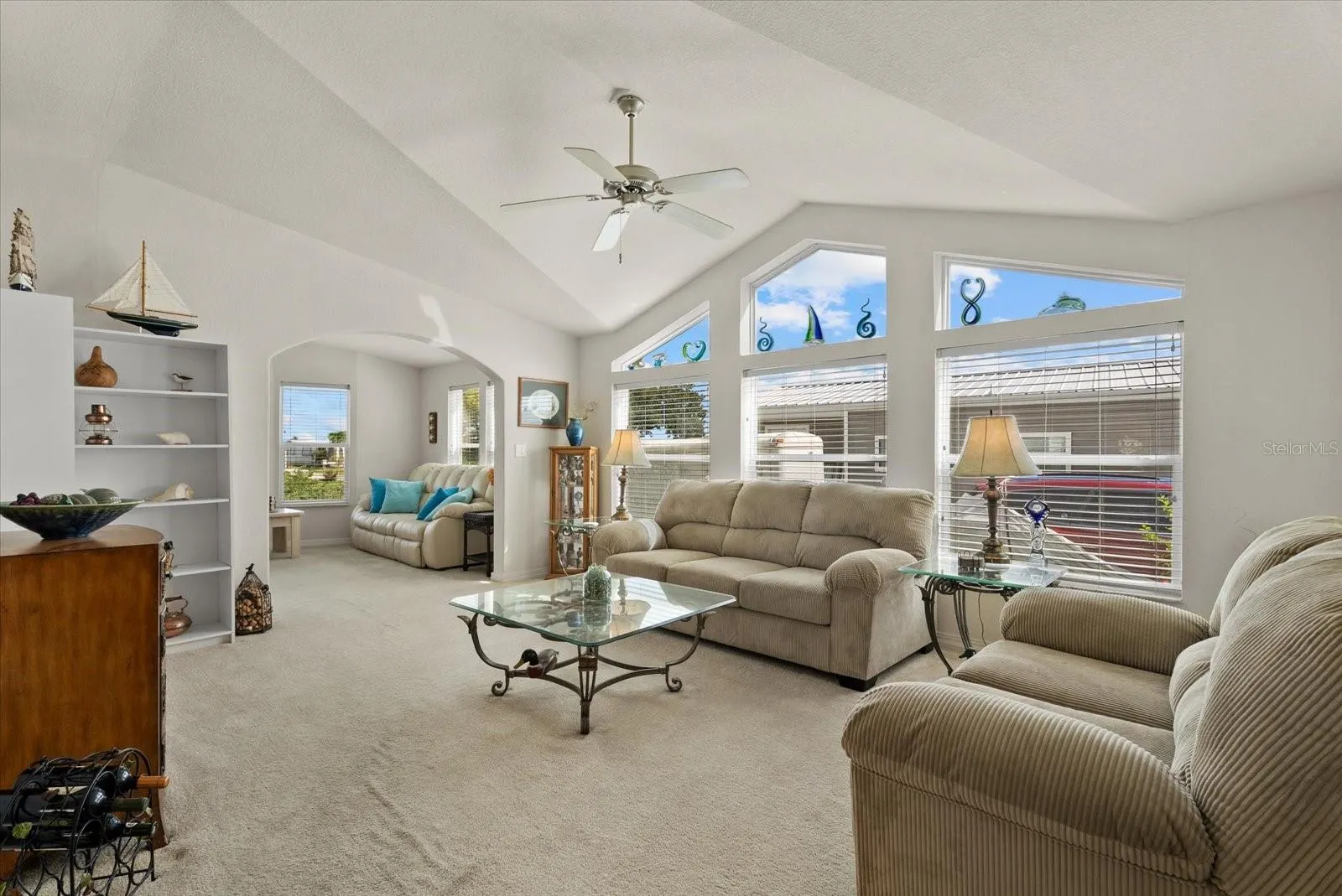 636 BLACKBURN BLVD