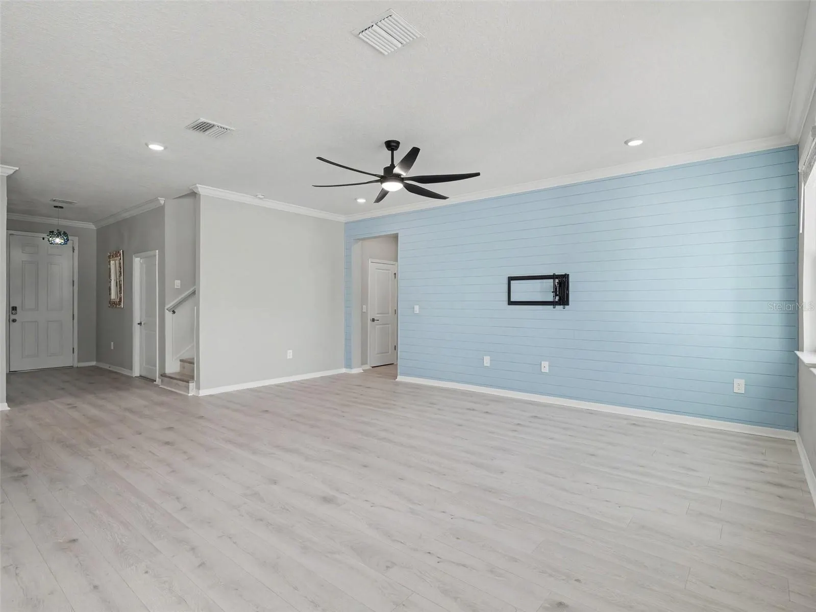 5731 WOODLAND SAGE DR